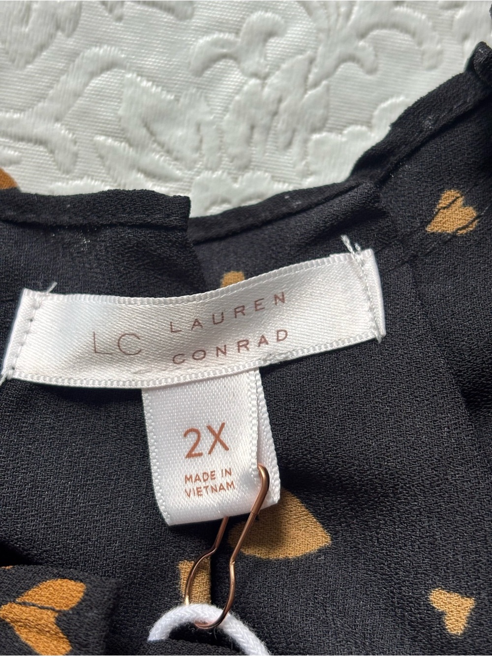 NWT Lauren Conrad Black Dress w/Gold Heart Print Tie-Waist Midi Dress, Size 2X - Picture 9 of 13